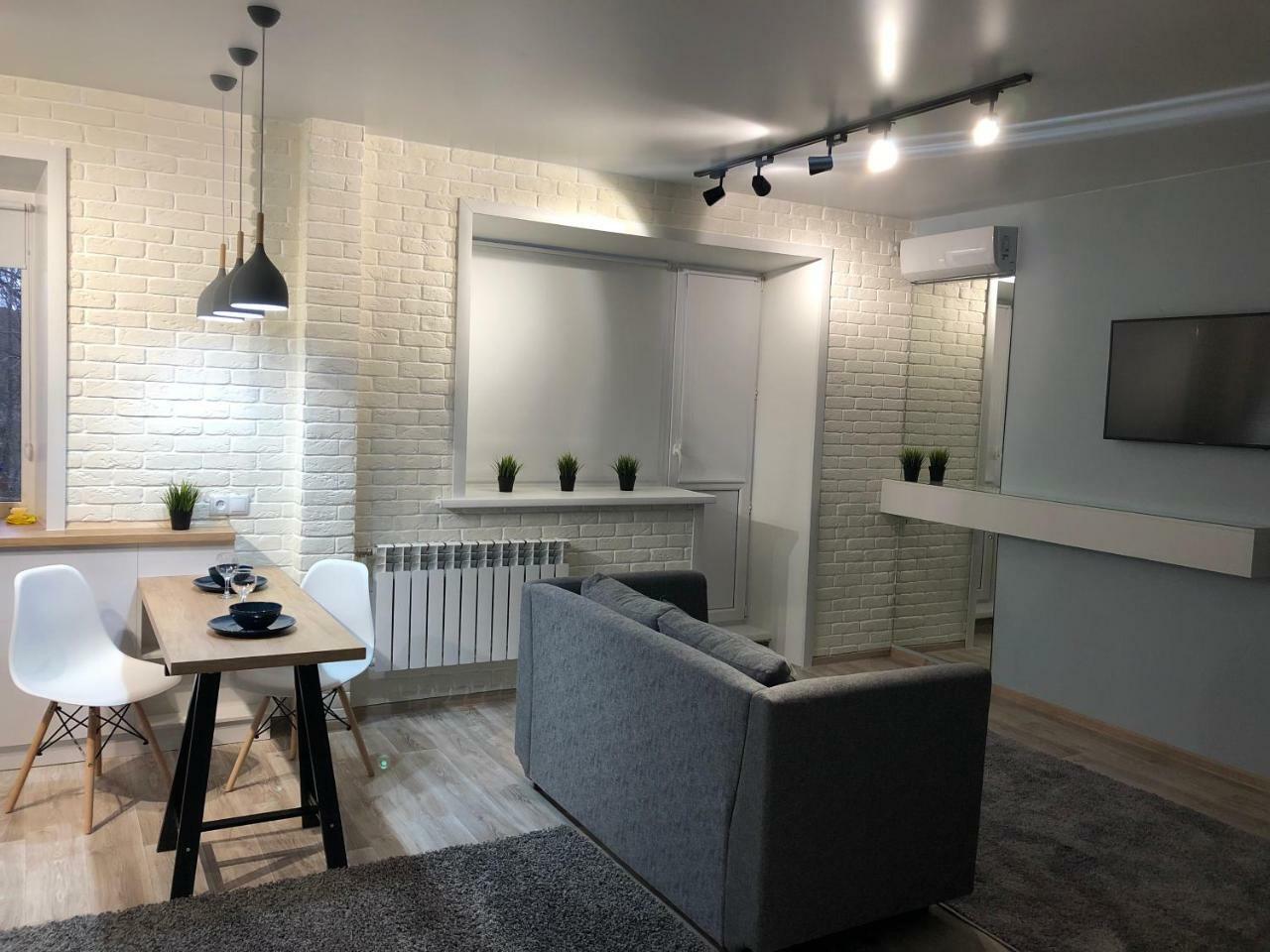 Студия "Loft" Apartment Pavlodar Exterior photo